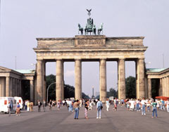 Berliini valmistautuu juhlimaan 50-vuotiasta EU:ta