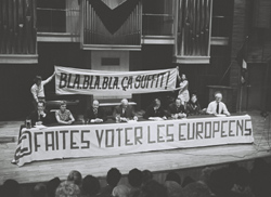 Demonstraţie pentru votul în Parlamentul European din Strasbourg în 1971